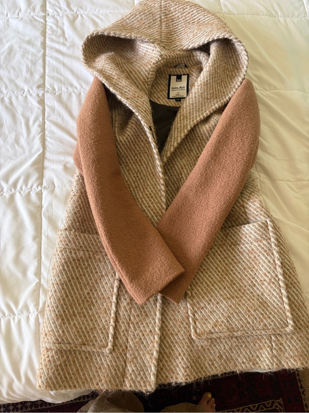 Soia & Kyo Beige Trench Coat with Brown Sleeves